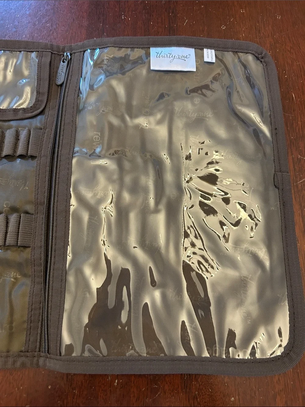 Thirty-one brown white floral make up organizer NWOT